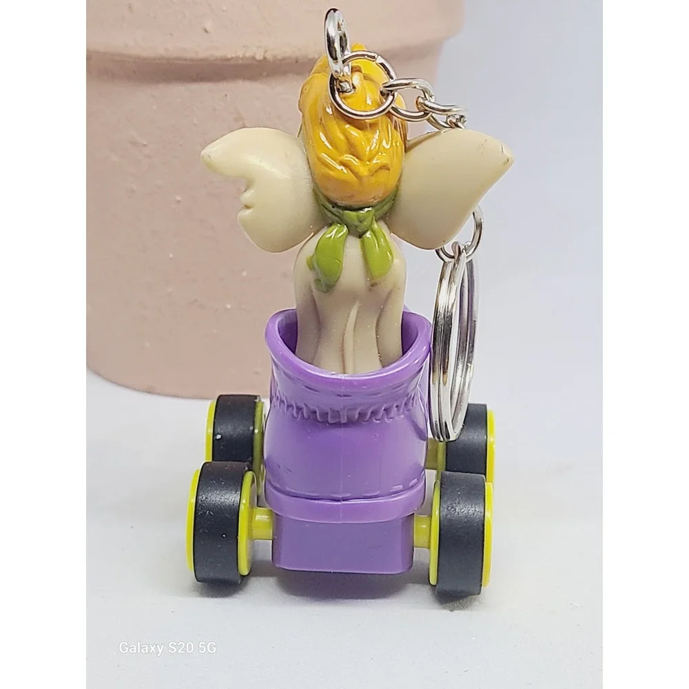 Disney Speedy Racer‎ Character Keychain Purple Roller Skate Collectible Vintage